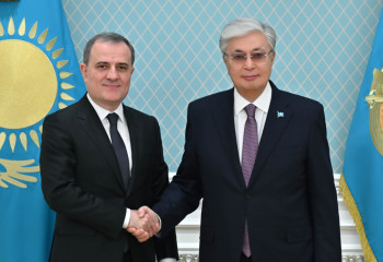 President of Kazakhstan meets with Foreign Minister of Azerbaijan