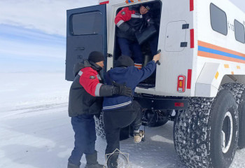 В области Абай спасатели вызволили из снежного плена 5 человек