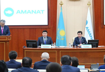 «AMANAT» фракциясының депутаттары бірыңғай уақыт белдеуі бойынша Үкіметтің шешімін қолдады
