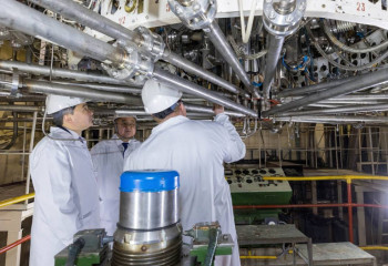 Бектенов бұрынғы Семей полигонын тікұшақпен аралап көрді