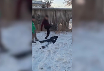 Семейде қатарластарын аяусыз ұрып-соққан жасөспірімдерге қатысты сот үкімі шықты