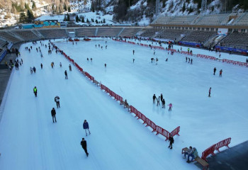 «Медеу» мұз айдынындағы сырғанау маусымы ұзартылды