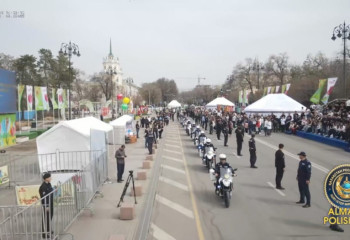В Алматы прошла масштабная акция по безопасности дорожного движения