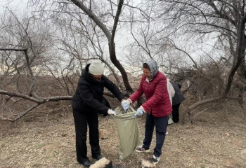 Более 500 жителей Атырау приняли участие в акции «Таза жағалау»