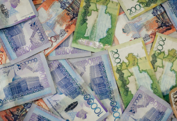 Полиция алаяққа алданған зейнеткерге төрт млн теңге қайтарып берді