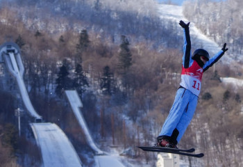 Команда Казахстана выступила в смешанных стартах ЧМ по фристайл-акробатике