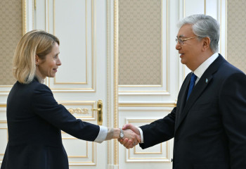Касым-Жомарт Токаев обсудил с Каей Каллас перспективы сотрудничества Казахстана и ЕС