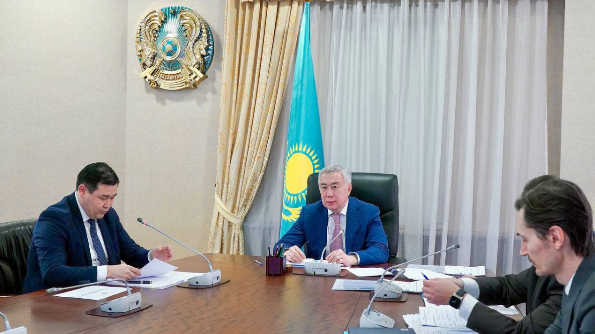  Үкіметтің баспасөз қызметі 