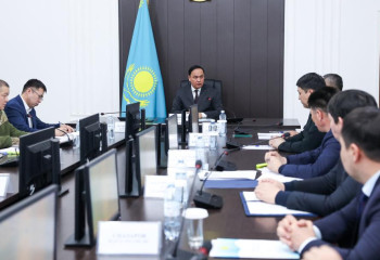 Ербол Қарашөкеев жедел штаб отырысын өткізді