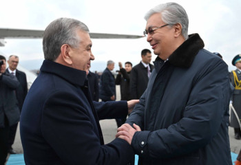 Президент Узбекистана Шавкат Мирзиёев прибыл с рабочим визитом в Казахстан