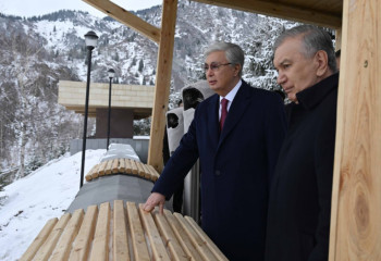 Қасым-Жомарт Тоқаев пен Шавкат Мирзиёев Алматы тау шаңғысы кластерімен танысты