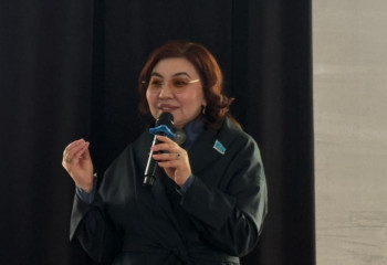 «Бас редакторлар клубының» мүшелері «ÓzgeEpic» креатив хабын аралады