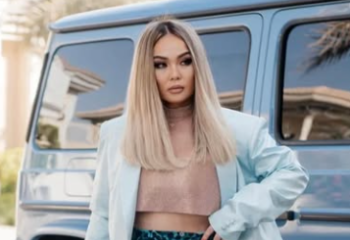 Танымал блогер орамал оны ұяттан құтқарғанын айтты