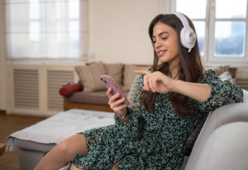 Алаяқтар құлаққап арқылы деректеріңізді ұрлауы мүмкін