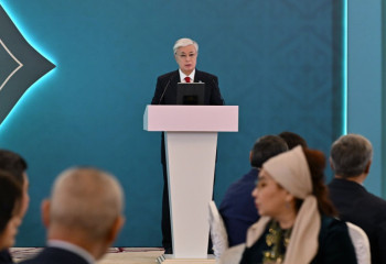 Президент Ұлттық құрылтайдағы бастамаларды жүзеге асыру туралы жоспарға қол қойды