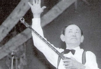 Интересные факты о Нургисе Тлендиеве: дружба с Макатаевым, 12-летний дирижер и воин