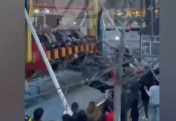 Девушка вылетела с экстремального аттракциона в парке развлечений Бишкека