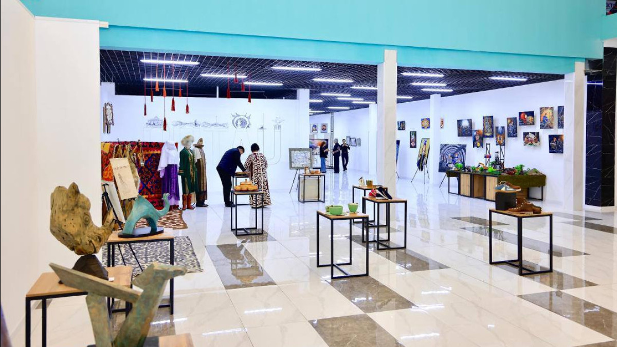  Мәдениет және ақпарат министрлігі 