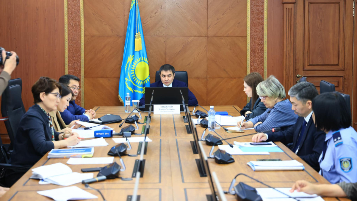  Facebook.com/Ермаганбет Булекпаев 