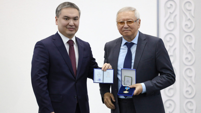  Kazakh Ministry of Industry and Construction 