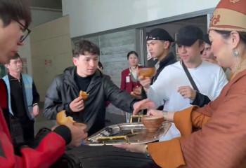 Өзбекстанның шығармашылық делегациясы Маңғыстау облысына келді