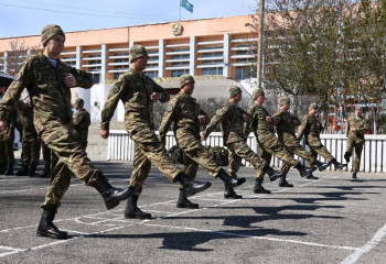 Жеңіске 80 жыл: Әскери парадқа дайындық қалай жүріп жатыр