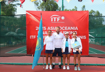 Казахстанские теннисистки уверенно вышли в четвертьфинал ЧМ U14 с первого места