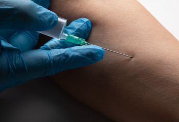 Шымкентте ер адам ине саламын деп әйелін өлтіріп алды