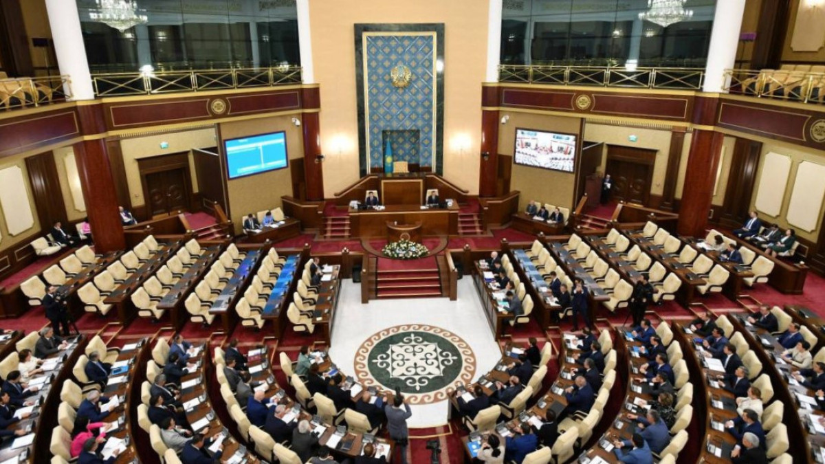 Majilis 