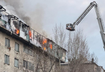 Елордада жатақхана өртенді