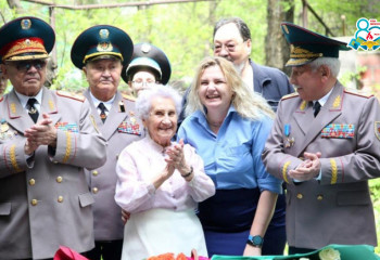 «Секрет счастливой любви и формула вечной молодости». Столетние алматинские ветераны готовятся к юбилею Победы