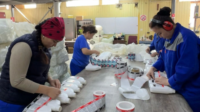  Молодёжное крыло «Жастар Рухы» при партии «AMANAT» 