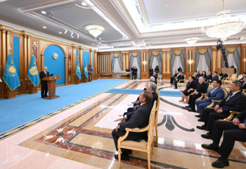 Президент вручил государственные награды ученым: кто и за что был отмечен