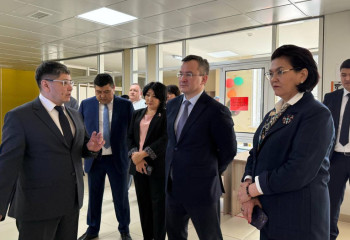 Материнскую смертность обсудили на совещании в Костанайской области