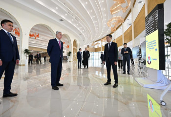 Глава государства посетил многофункциональный комплекс Tulip Hall