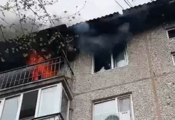 Атырауда көпқабатты тұрғын үйде өрт шықты