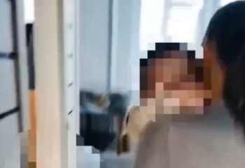 Ақмолада пәтерде қамалып қалған үш бүлдіршін құтқарылды