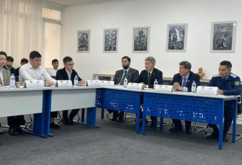 В Алматы прошёл круглый стол к 110-летию Малика Габдуллина