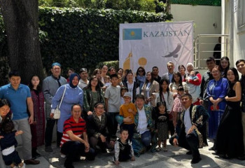 Nauryz holiday united Kazakhs in Mexico