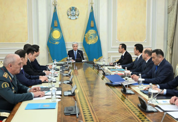 Мемлекет басшысы экономика мәселелеріне қатысты жұмыс отырысын өткізді