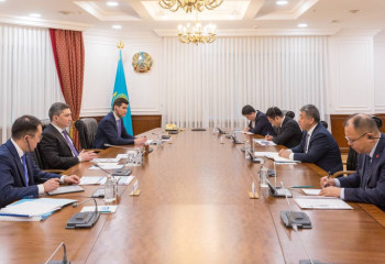 Реконструкцию автодорог Талдыкорган – Усть-Каменогорск и Караганда – Балхаш обсудили в Правительстве