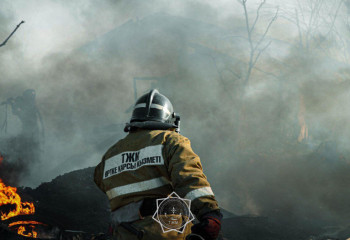 Көкшетауда ТЖМ қызметкерлері жеке үйде болған өртті сөндірді
