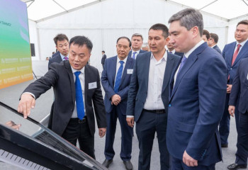 Олжас Бектенов ознакомился с реализацией новых масштабных инвестиционных проектов в Жамбылской области