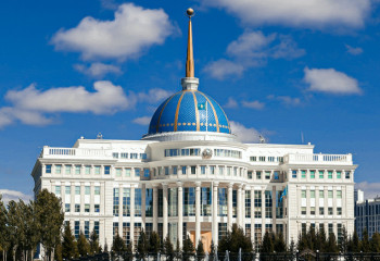 Глава государства поздравил казахстанцев с Пасхой