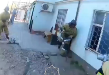 Ақтөбеде ТЖМ құтқарушылары 40 астам адамды эвакуациялады