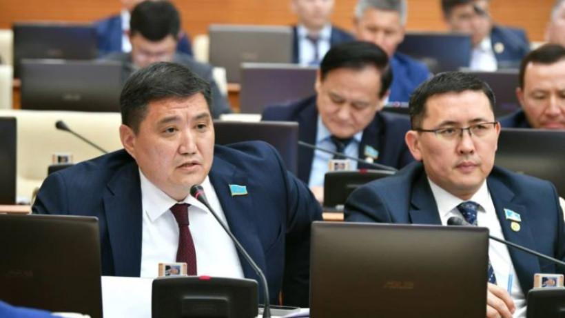  Мәжілістің баспасөз қызметі 