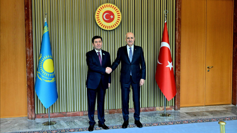  Мәжілістің баспасөз қызметі 