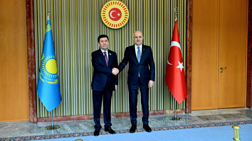  Ж.Жумабеков / Пресс-служба Мажилиса 