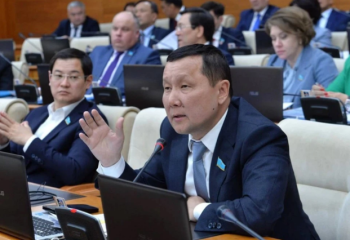 Абзал Құспан алимент төлемейтін азаматтарға үндеу жасады