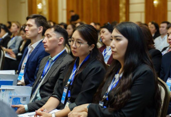 В Казахстане усиливают защиту прав детей: штат опеки увеличен в несколько раз